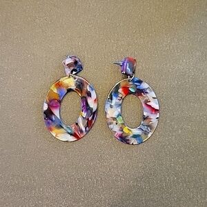 ⭐ 2/$10 or 3/$12 Zenzii lucite multicolor loop earrings